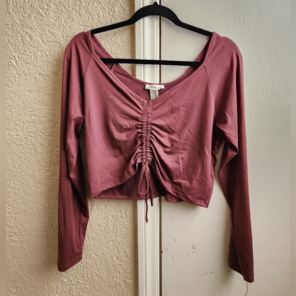 NWT CAPELLA - Ruched front LS Top - Picture 3 of 7